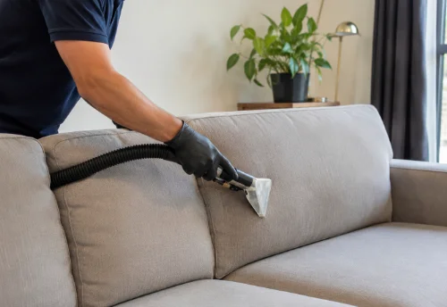 Nettoyage de canapé en profondeur à Huismes